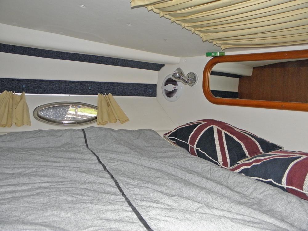 Fore ship, Accommodation